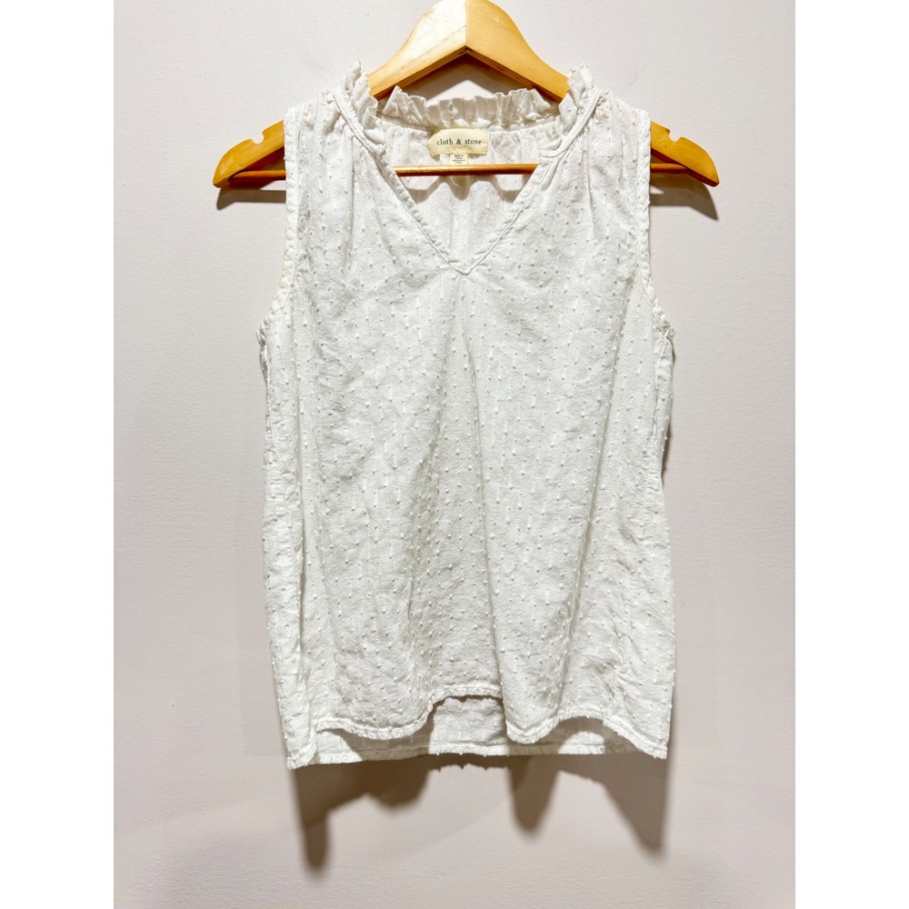 Cloth & Stone White Clip Dot Ruffle Neck Sleeveless V-Neck Cotton Top XS